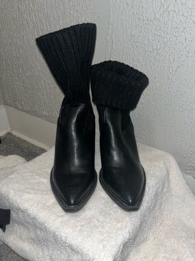 Shoe Dazzle Black Pointed Toe Sock Ankle Heeled Boots